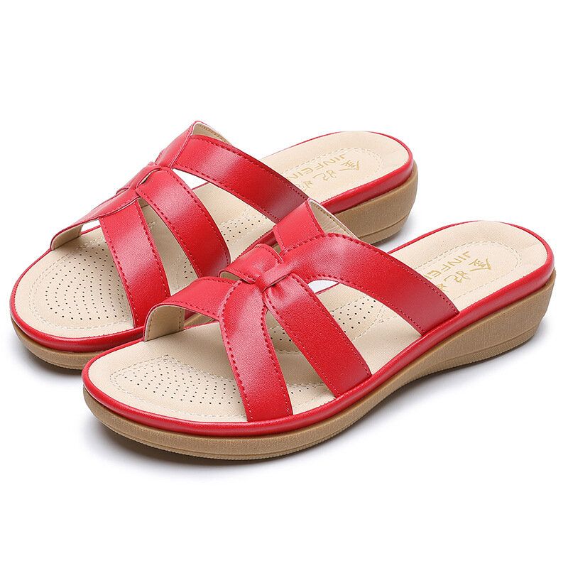 Kvinnor Utskärning Andningsbar Bärbar Comfy Casual Beach Wedges Sandaler