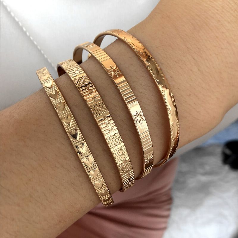 4 St Trendiga Kreativa Guld Öppning Hjärta Star Moon Design Armband Set Dam Armband Smycken