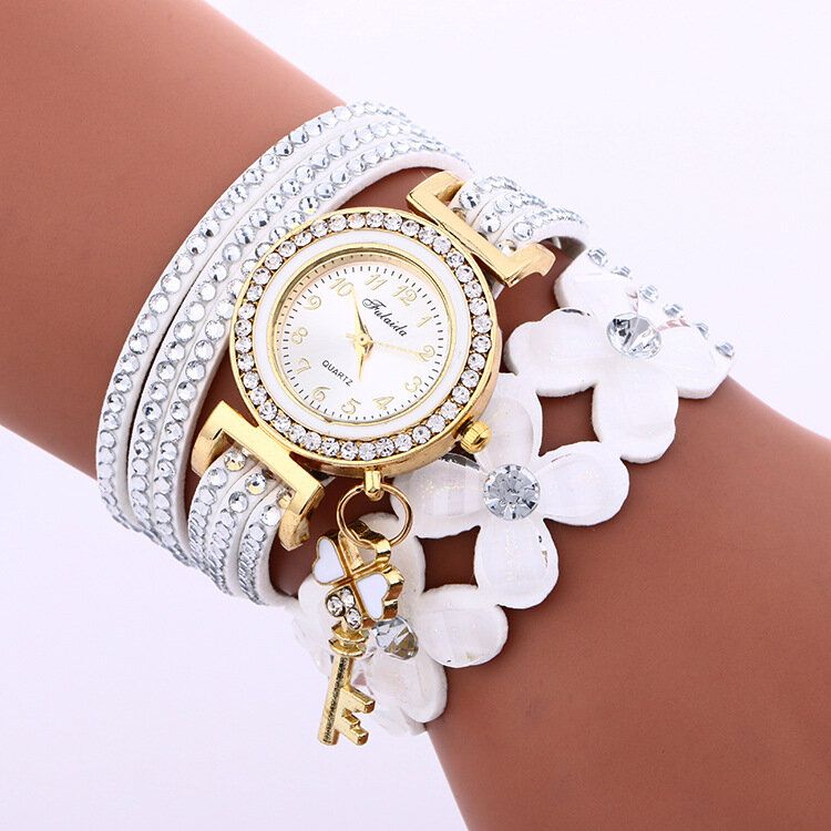 Mode Crystal Circle Armband Damklocka Enkel Urtavla Flowear Patterns Quartz Watch