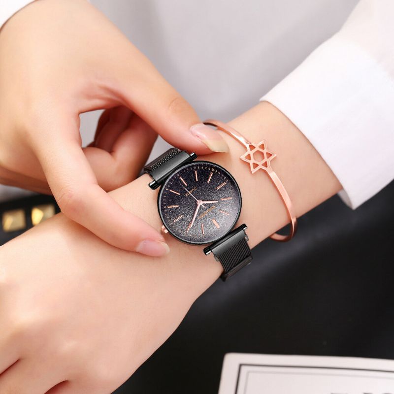 Mode Elegant Gradient Färg Roman Number Dial Magnetic Spänne Dam Armbandsur Quartz Watch