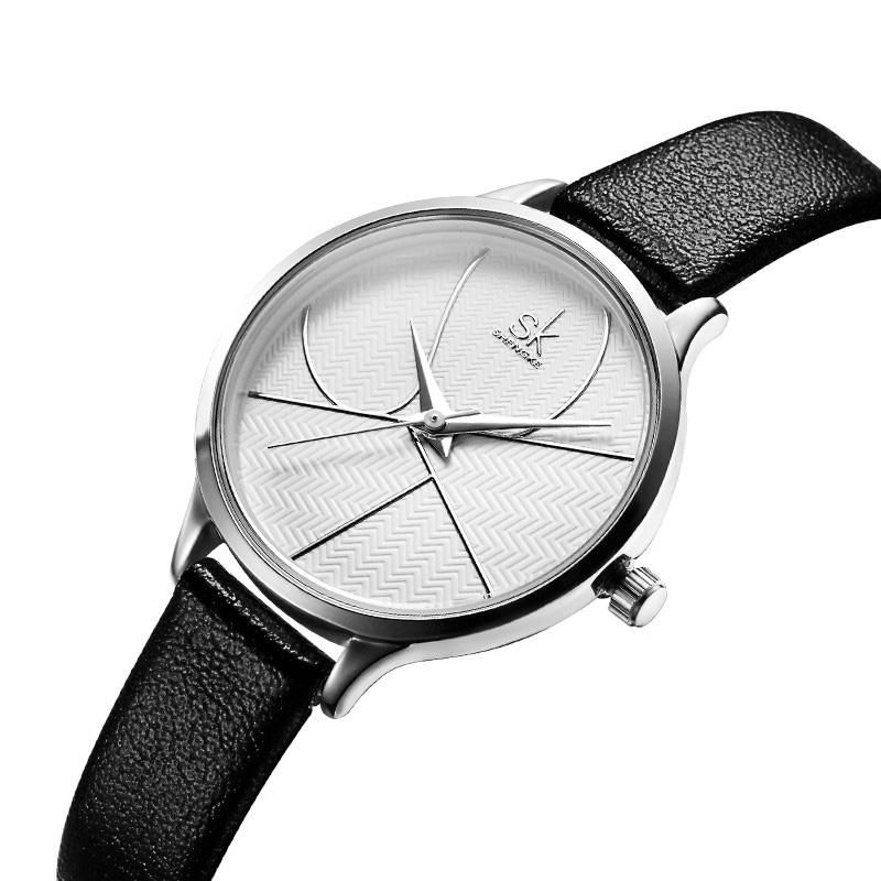 Mode Enkel Urtavla Iögonfallande Läderrem Dam Quartz Watch