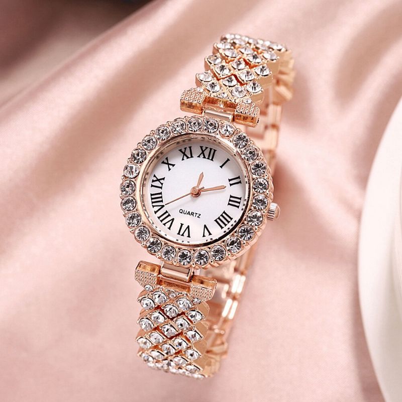 Watch Set Lyx Elegant Style Dam Quartz Watch Diamond-besatt Armband För Mödrar Flickvän Damer