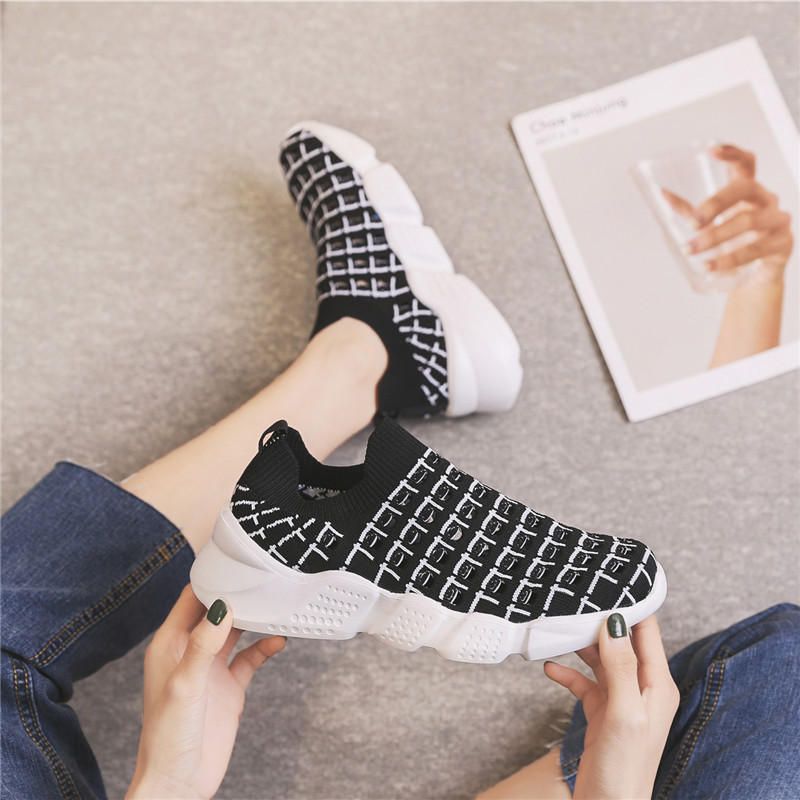 Kvinnor Casual Fashion Hollow Out Color Patchwork Bekväma Sneakers