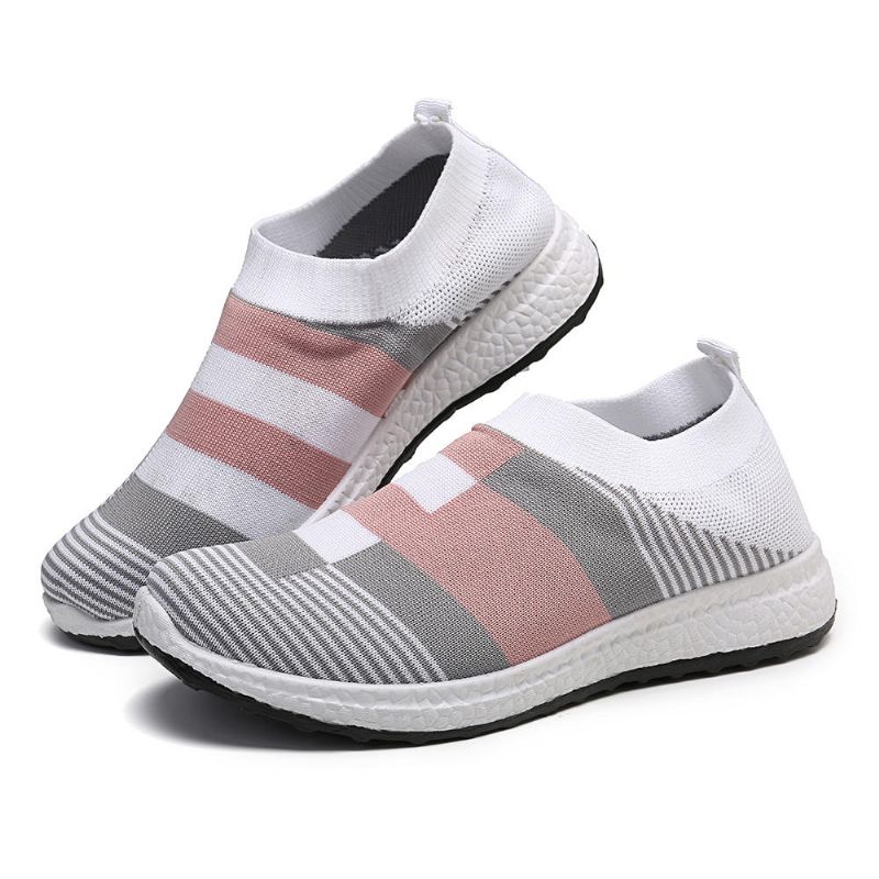 Kvinnor Casual Lätt Mesh Färg Sömmar Slip On Sneakers