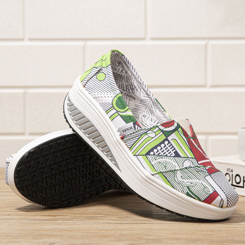 Kvinnor Casual Print Cartoon Rocker Sole Slip-on Walking Shoes