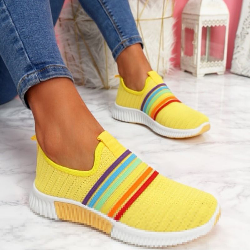 Plus Size Dam Rainbow Stripe Stickade Andningsbara Casual Walking Skor