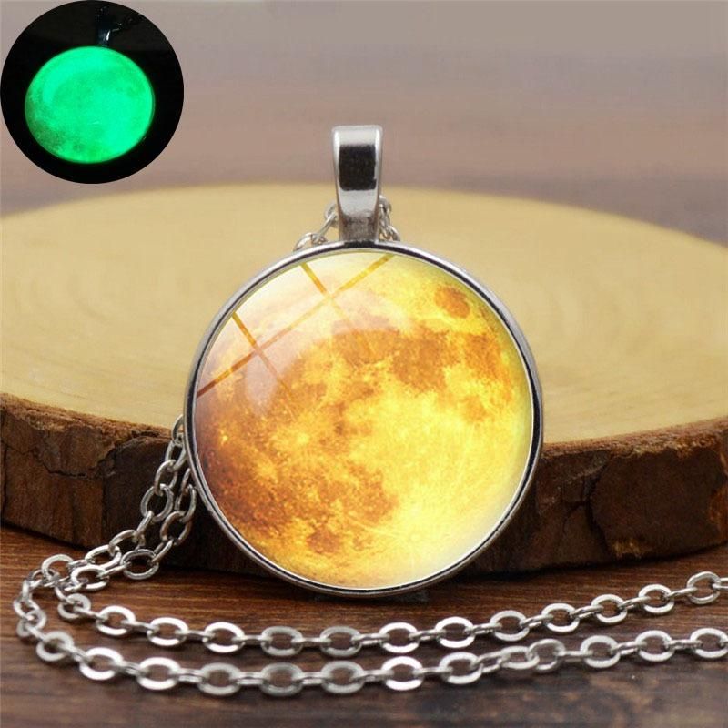 Retro Luminous Moon Långt Halsband Sliver Alloy Sweater Halsband Unisex