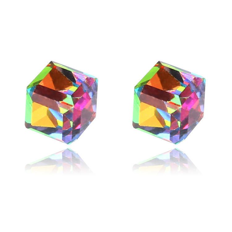 Creative Unisex Cubic Crystal Magnetic Clip Örhänge Modemagnet Ingen Piercing Färgglada Örhängen