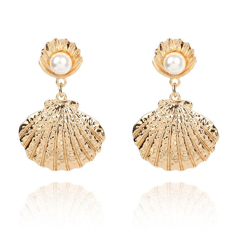 Elegant Shell Pearl Ear Drop Zinklegering Trendig Stil Örhänge För Kvinnor