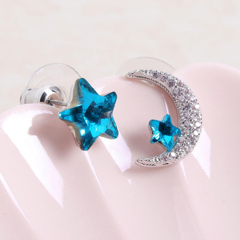 Unikt Asymmetriskt Örhänge Örhänge Lyxigt Micro Paved Zirconia Crystal Star Moon Piercing Örhängen