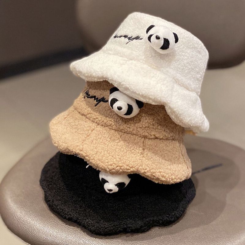 Unisex Bucket Hat Plysch Brevbroderi Panda Docka Dekorerad All-match Warm Bucket Hat