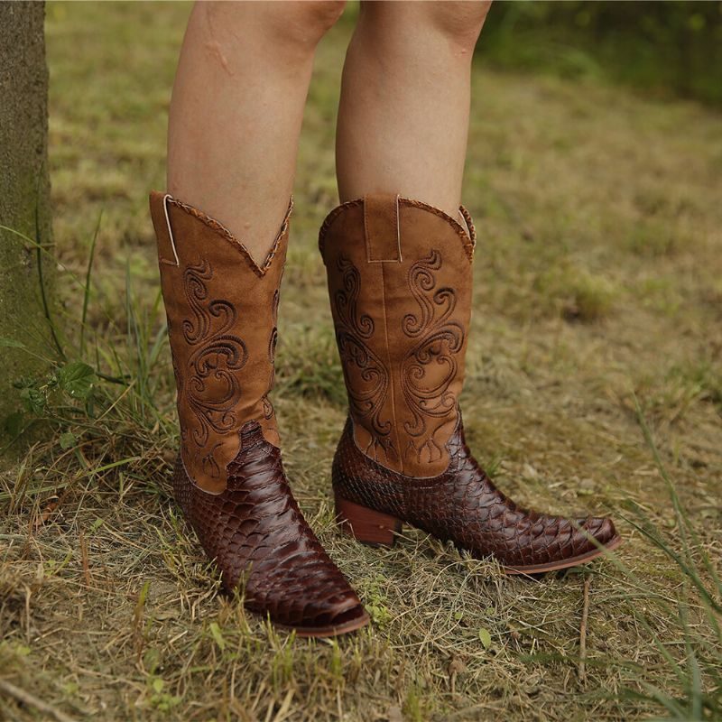 Plus Size Dam Broderade Splicing Chunky Heel Cowboystövlar Med Mitten Kalv