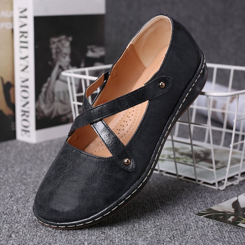 Kvinnor Cross Strap Enfärgad Casual Comfy Flats