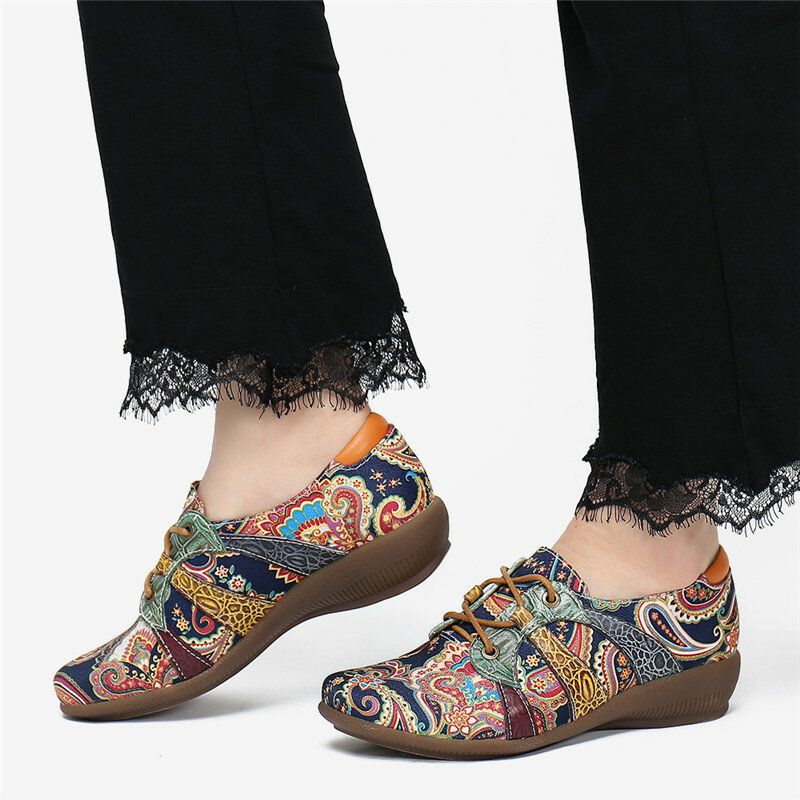 Paisley Retor Floral Splicing Folkways Style Rund Toe Snöra Platta Skor