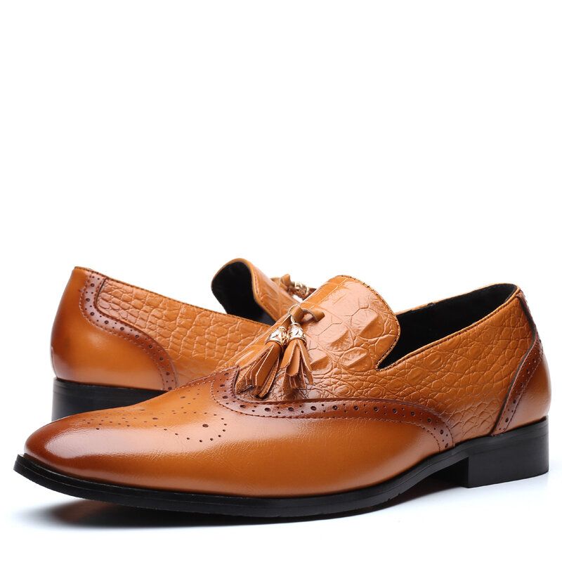 Män Brogue Tofs Decor Klänning Loafers Slip On Business Casual Formell Skor