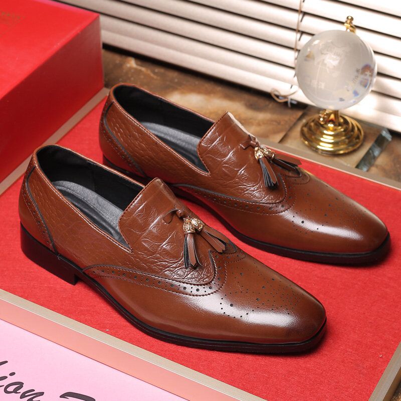 Män Brogue Tofs Decor Klänning Loafers Slip On Business Casual Formell Skor